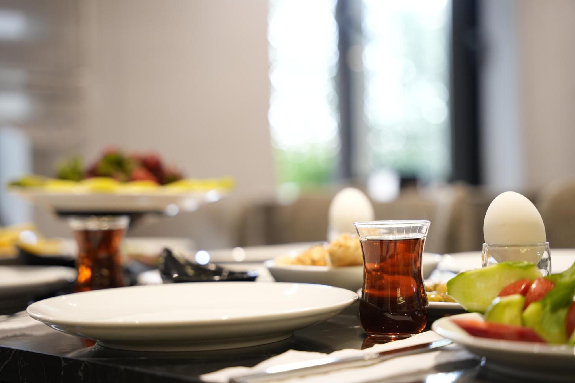 Eniza Hotel Mersin  Exteriör bild