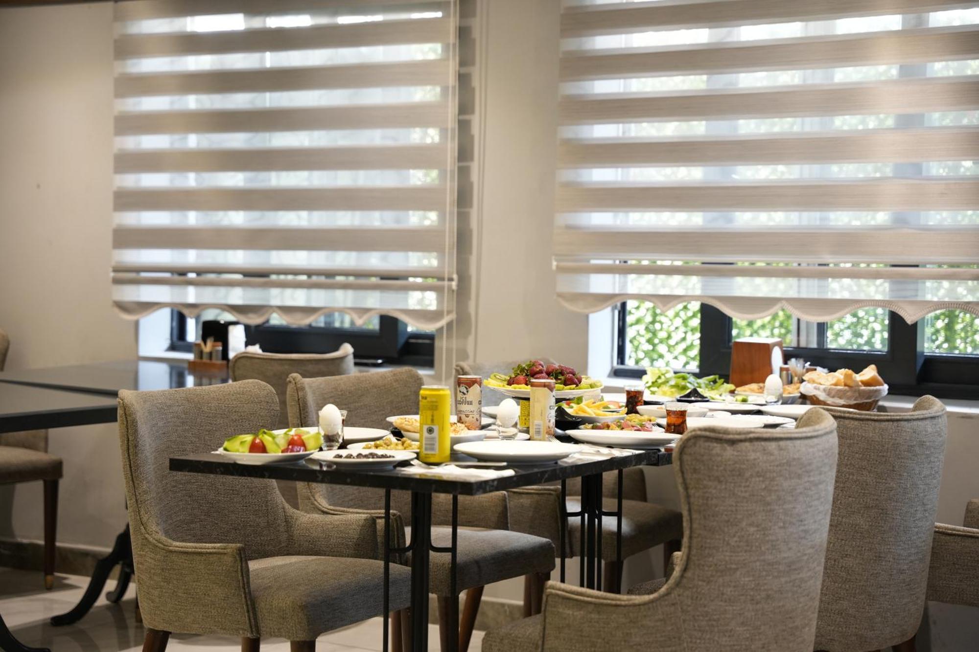 Eniza Hotel Mersin  Exteriör bild
